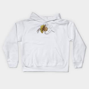 Bee collecting daisy pollen Kids Hoodie